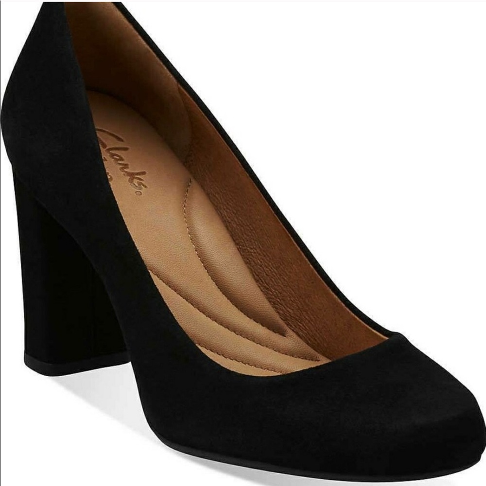 Loyal Soul Clark’s Artisan Chunky Heel-black suade